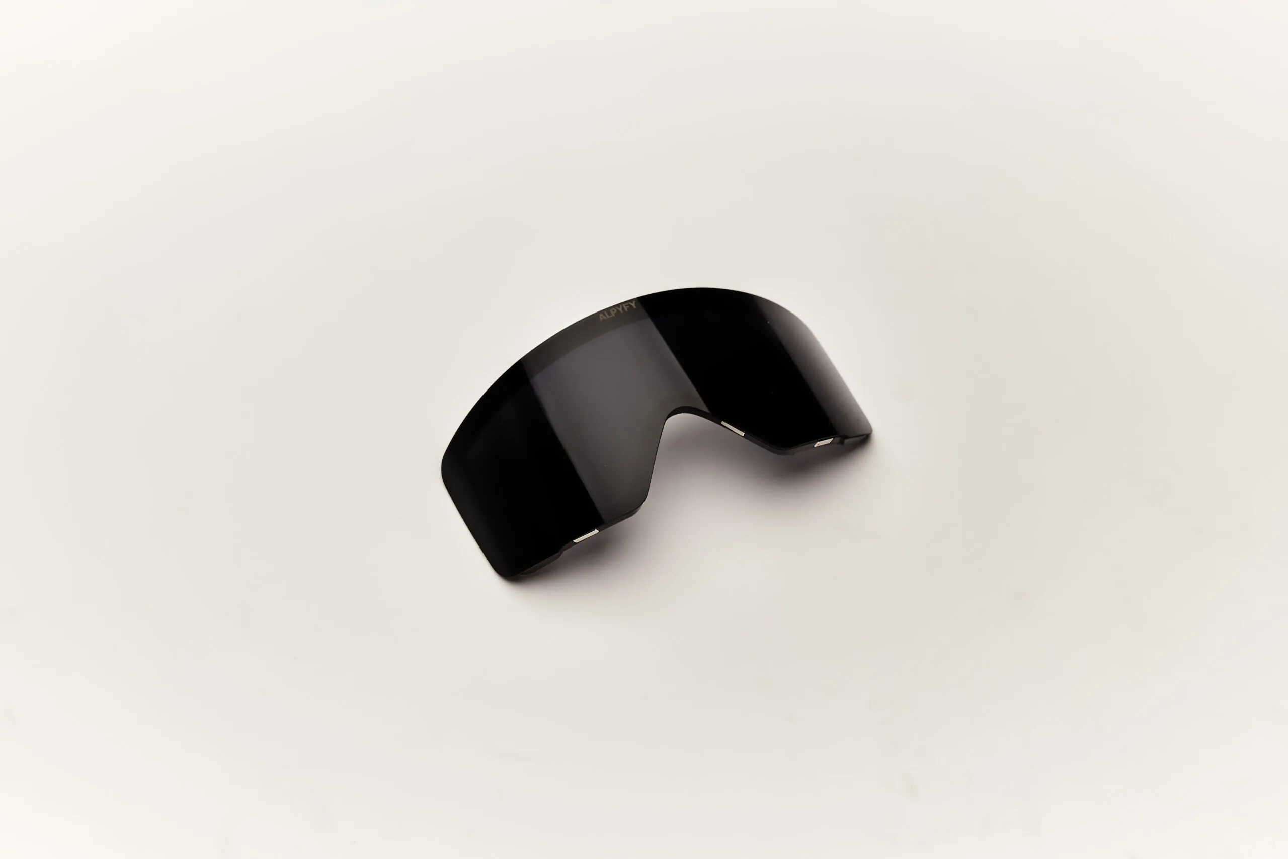 Corvara black lens