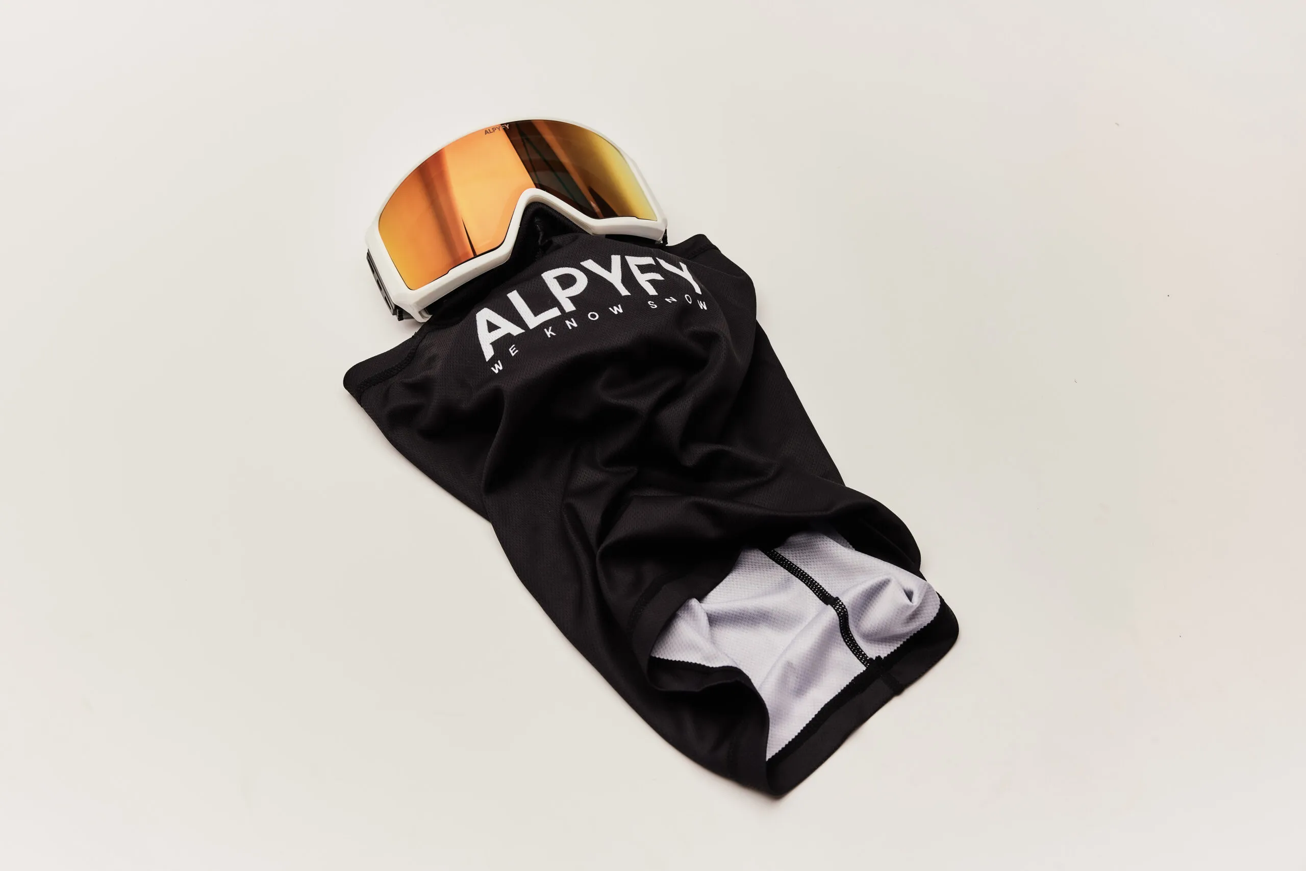 Corvara magnetic mask black (only suitable with Corvara goggles)